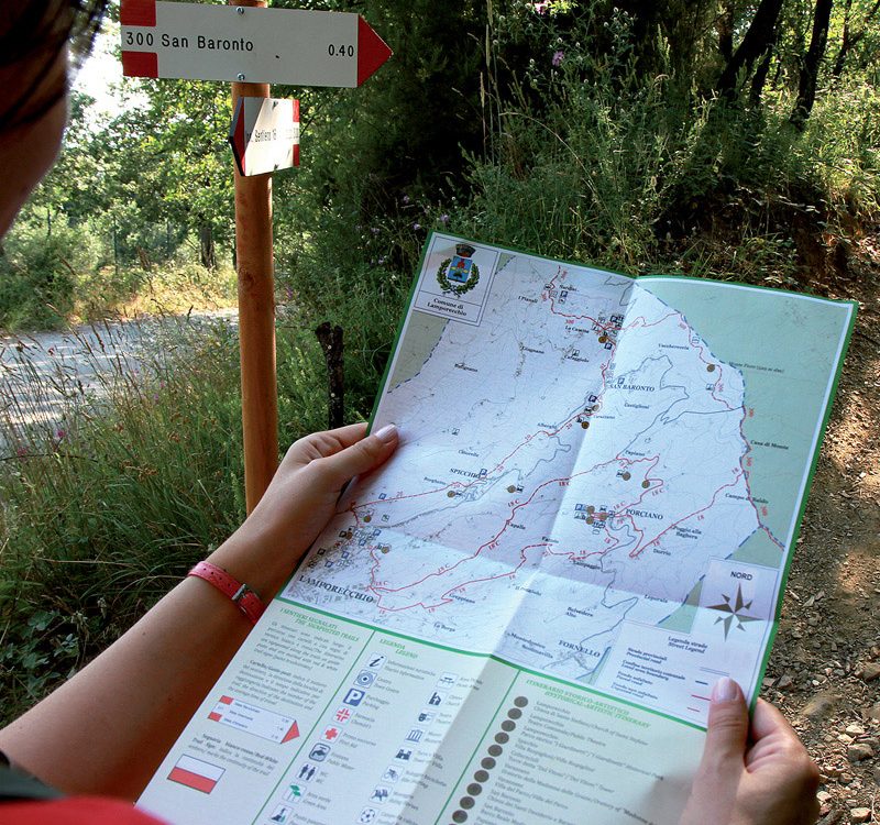 Paths and naturalistic trails-Montalbano